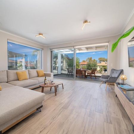Maria Seaside Apartment Sami  Exterior photo